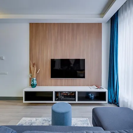 Szafarnia Marina & Center By Downtown Apartman *