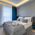 Szafarnia Marina & Center By Downtown