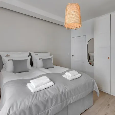 Szafarnia Marina & Center By Downtown *